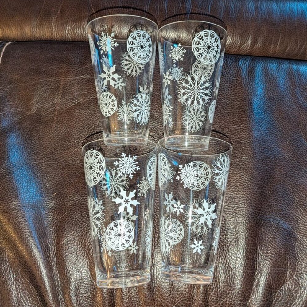 *3 FOR $9* Set of 4 Clear Plastic Acrylic Tall Snowflake Drinking Glasses Cups